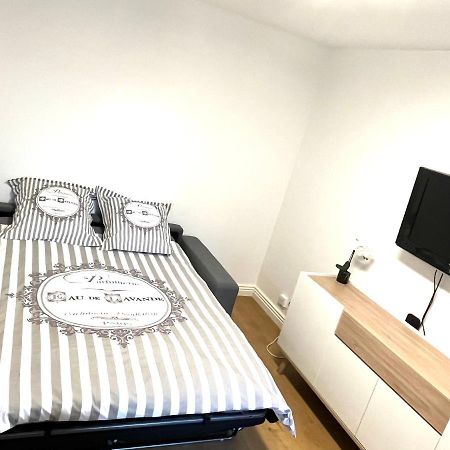 Deux pièces cosy à La Croisette Apartamento Carrières-sous-Poissy Exterior foto