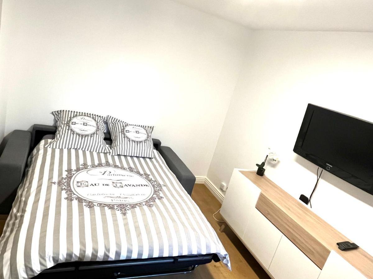 Deux pièces cosy à La Croisette Apartamento Carrières-sous-Poissy Exterior foto